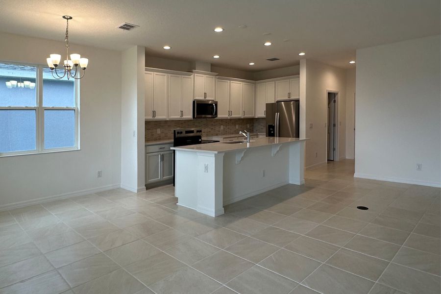 Modern Open-Concept Kitchen in Central Florida Home