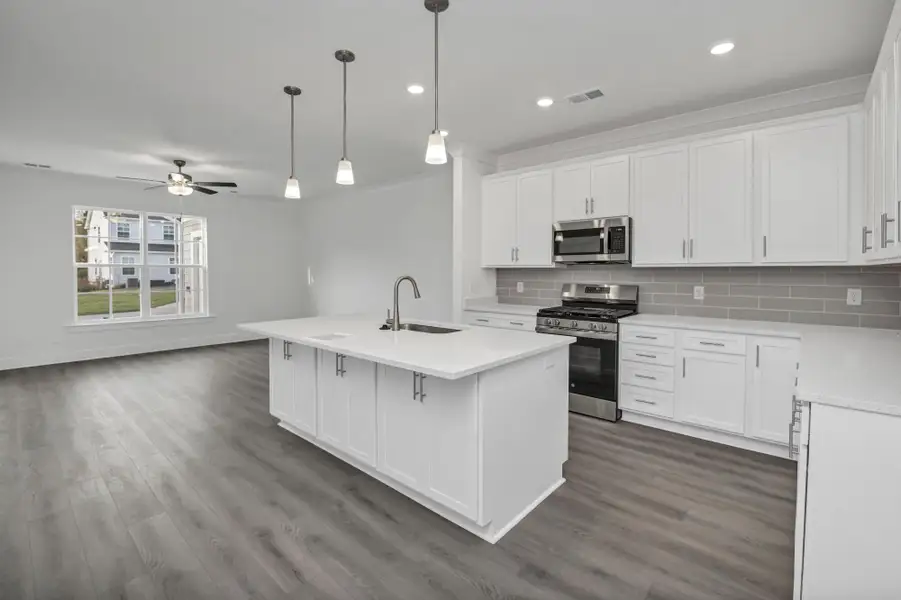 Furnished interior view inside a new home in Lake Carolina Townhomes, Columbia (Image 8).