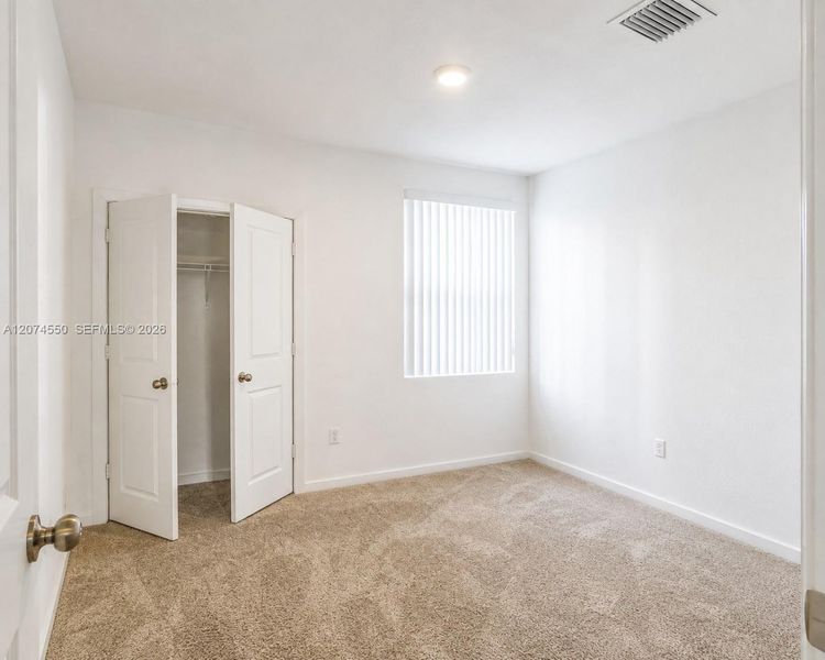 Spacious, unfurnished interior of a new home in , Pompano Beach (Image 18).