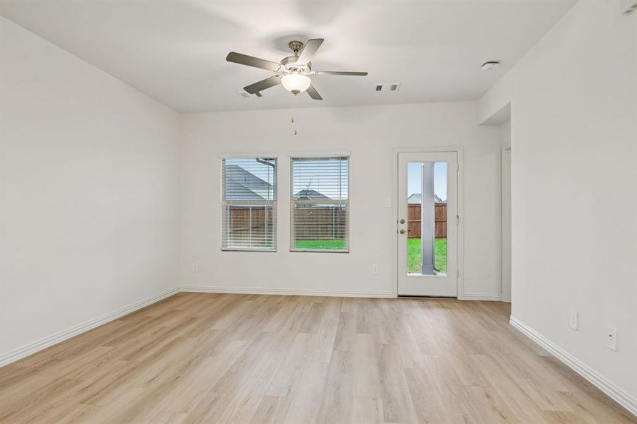 Photo is not of the actual home, but is an inspirational photo of builder’s model home and may depict options, furnishings, and/or decorator features that are not included.