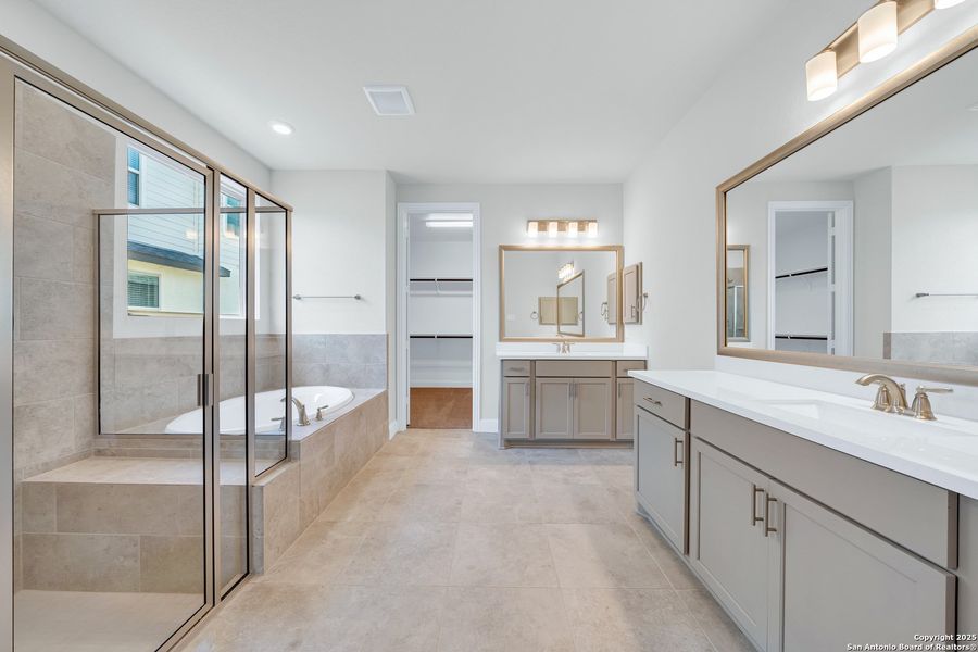 Furnished interior view inside a new home in Buffalo Crossing, Cibolo (Image 7). Furnished interior view inside a new home in Buffalo Crossing, Cibolo (Image 7).