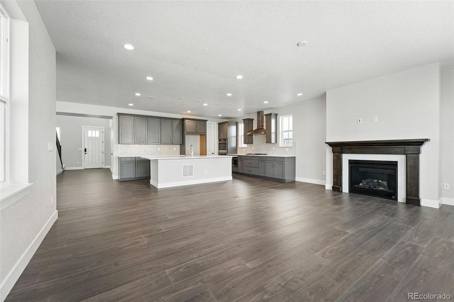 3378 Backdrop Court ~ Ready Now