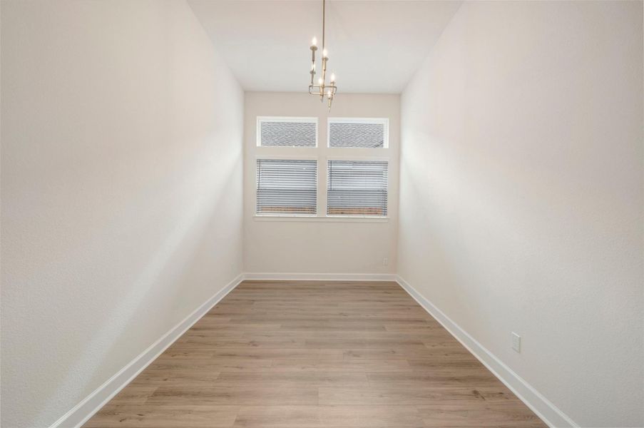 Spacious, unfurnished interior of a new home in Harvest Green - Reserve Collection, Richmond (Image 26).