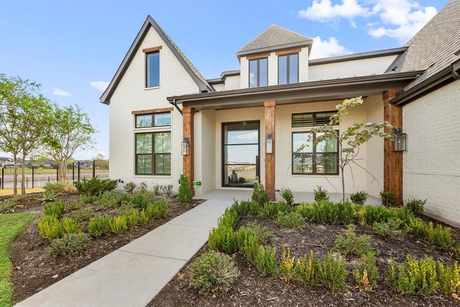 Exterior details and patio area of a home in The Resort on Eagle Mt. Lake, Fort Worth (Image 4).