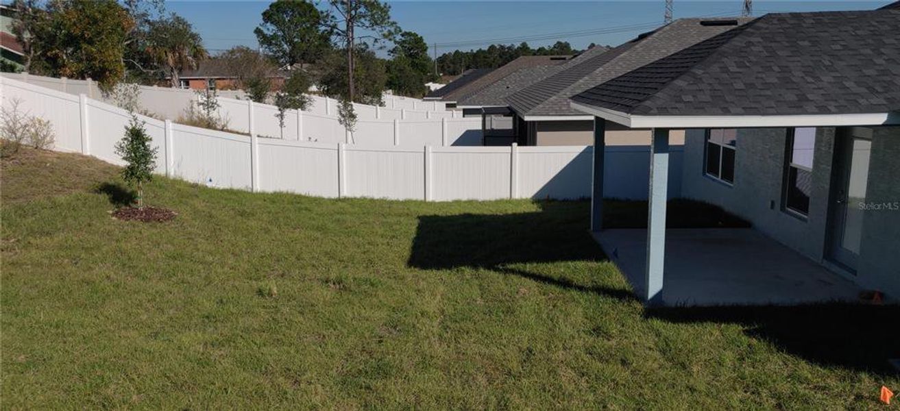 Image 12 of a home in Sunset Landing.