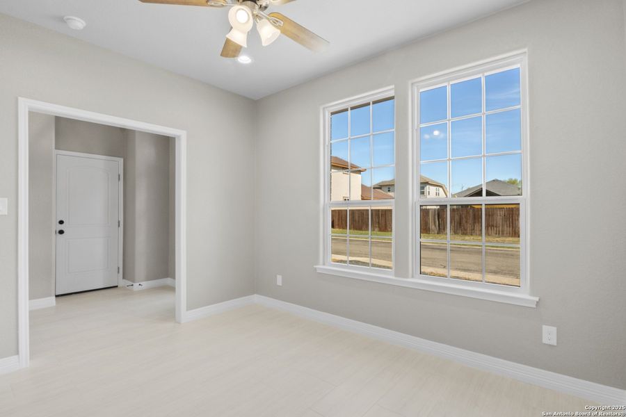 Spacious, unfurnished interior of a new home in , Uvalde (Image 24). Spacious, unfurnished interior of a new home in , Uvalde (Image 24).