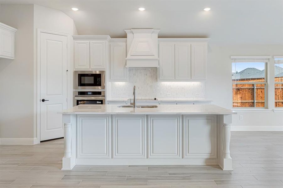 Furnished interior view inside a new home in Sunrise at Garden Valley, Waxahachie (Image 8).