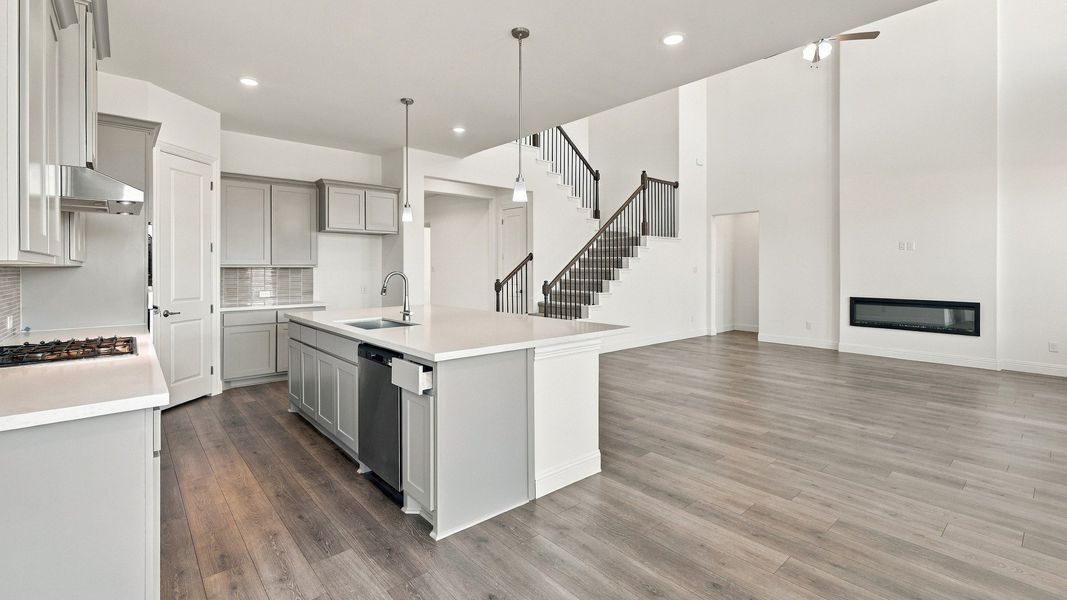 Furnished interior view inside a new home in Green Meadows Classic, Celina (Image 46).