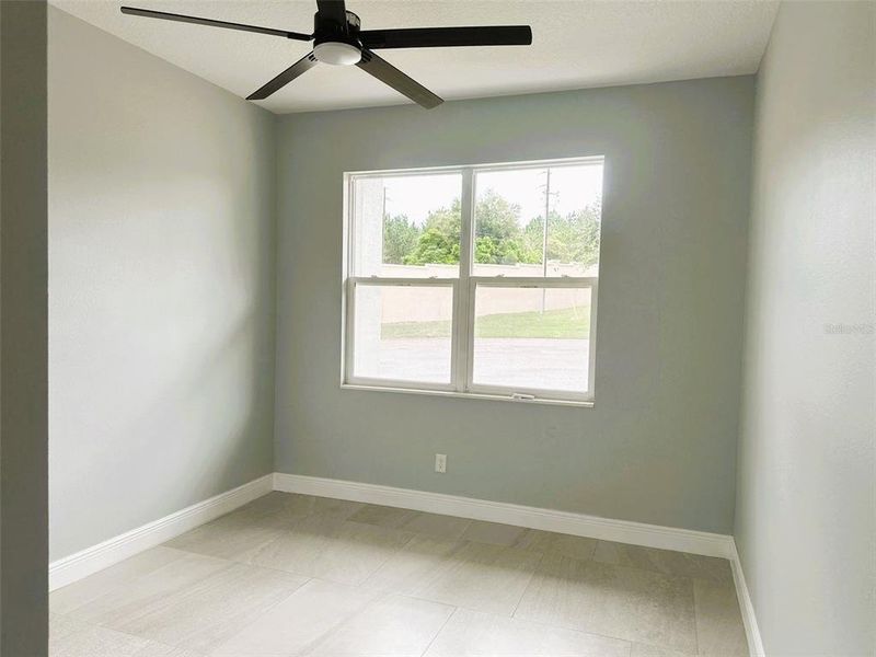 Spacious, unfurnished interior of a new home in , Haines City (Image 20).
