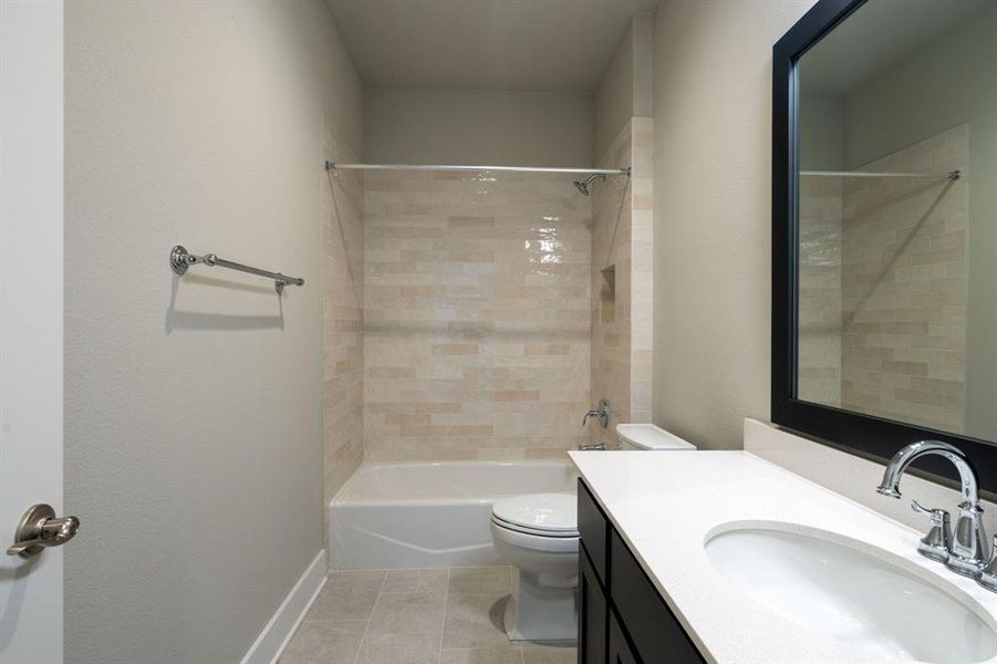 Furnished interior view inside a new home in , McKinney (Image 31).