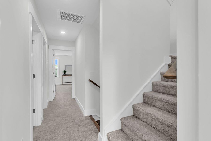 Spacious, unfurnished interior of a new home in , Charleston (Image 32).