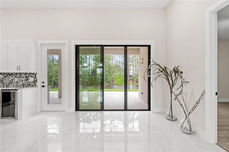 LIVING ROOM LIVING ROOM