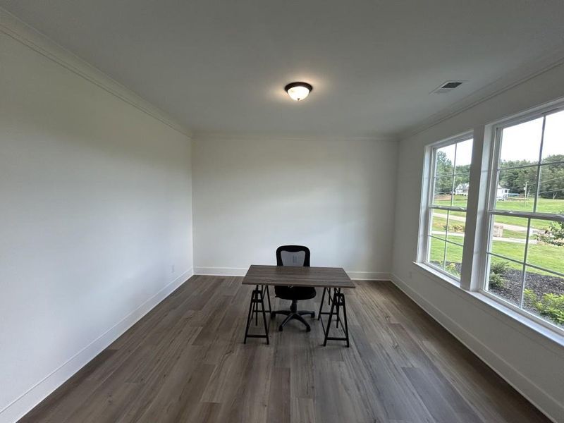 Image 17 of a home in Pinegate.