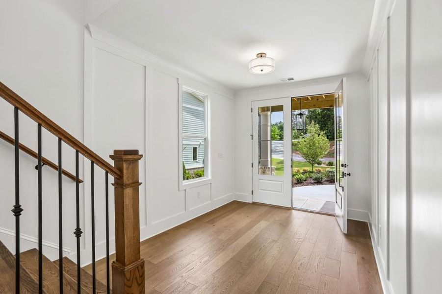 Spacious, unfurnished interior of a new home in , Marietta (Image 23).