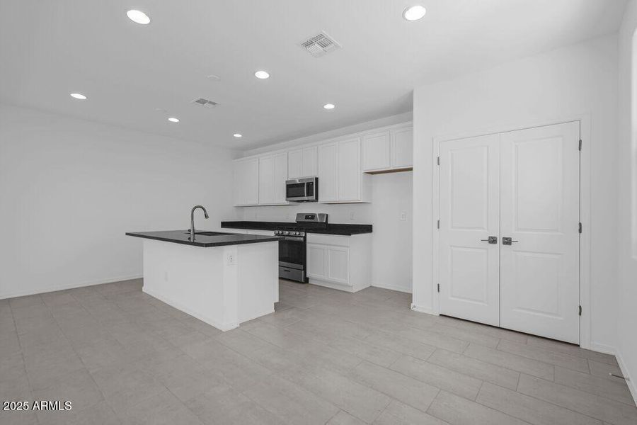 14641 W SAND HILLS Road - Ready Now! 14641 W SAND HILLS Road - Ready Now!