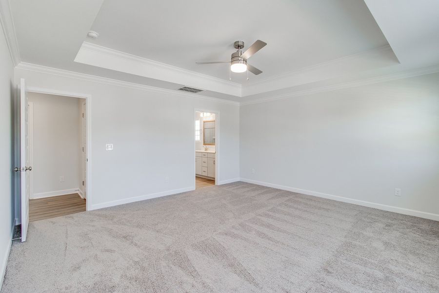 Spacious, unfurnished interior of a new home in Pebble Branch, Chapin (Image 26). Spacious, unfurnished interior of a new home in Pebble Branch, Chapin (Image 26).