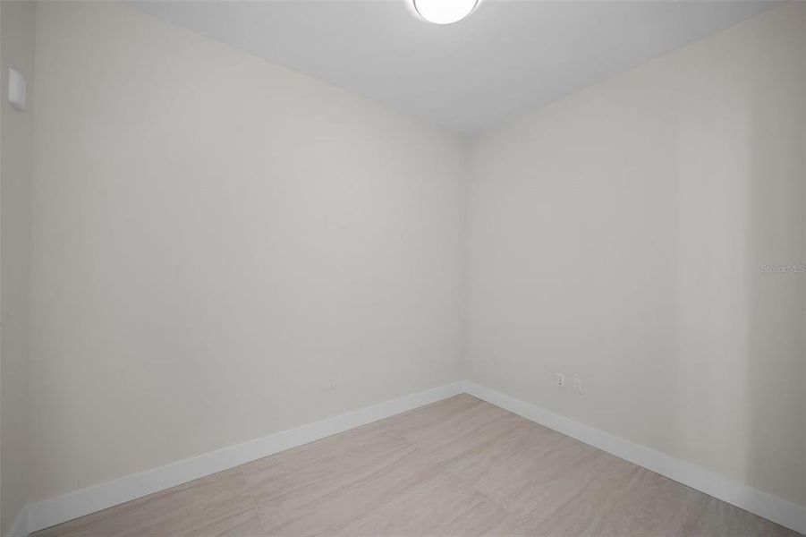 Spacious, unfurnished interior of a new home in , St. Petersburg (Image 33).