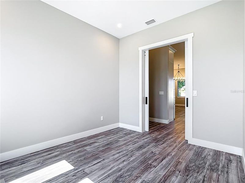 Spacious, unfurnished interior of a new home in , Englewood (Image 23).