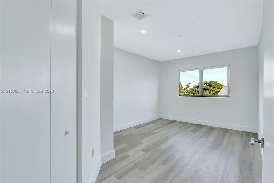 Spacious, unfurnished interior of a new home in , Oakland Park (Image 34). Spacious, unfurnished interior of a new home in , Oakland Park (Image 34).