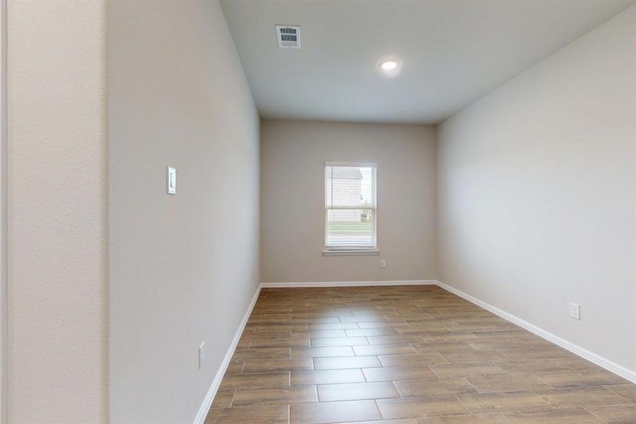 Spacious, unfurnished interior of a new home in Prairie Ridge at Goodland, Venus (Image 32).