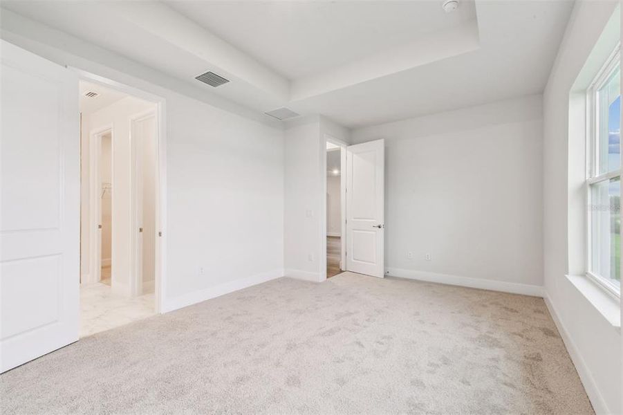 Spacious, unfurnished interior of a new home in The Peninsula at Rhodine Lake, Riverview (Image 30).