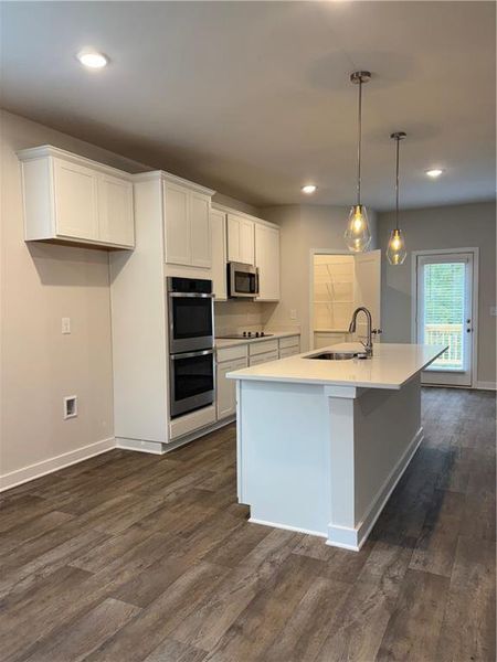 Furnished interior view inside a new home in Southern Hills, McDonough (Image 8).