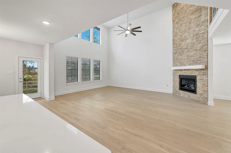 Spacious, unfurnished interior of a new home in The Oaks on 6th Street, Magnolia (Image 27).