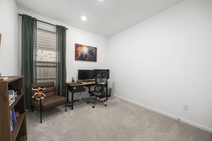 Furnished interior view inside a new home in Sunterra: Avante Collection, Katy (Image 25).