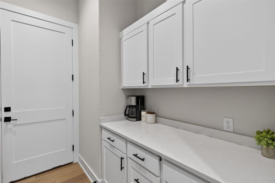 Large Laundry with cabinets Large Laundry with cabinets