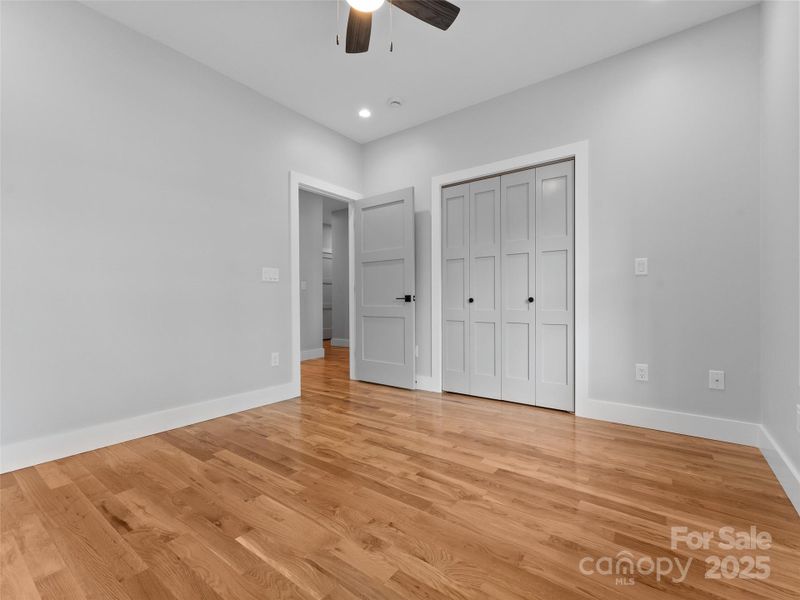 Spacious, unfurnished interior of a new home in , Brevard (Image 24).