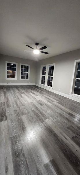 Spacious, unfurnished interior of a new home in , Brownwood (Image 9).