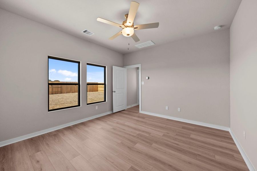 Spacious, unfurnished interior of a new home in Cypress Green, Hockley (Image 26). Spacious, unfurnished interior of a new home in Cypress Green, Hockley (Image 26).