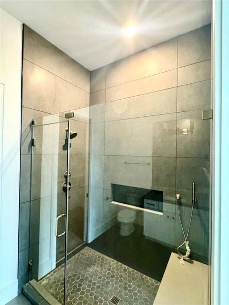 GUES SUITE BATH GUES SUITE BATH