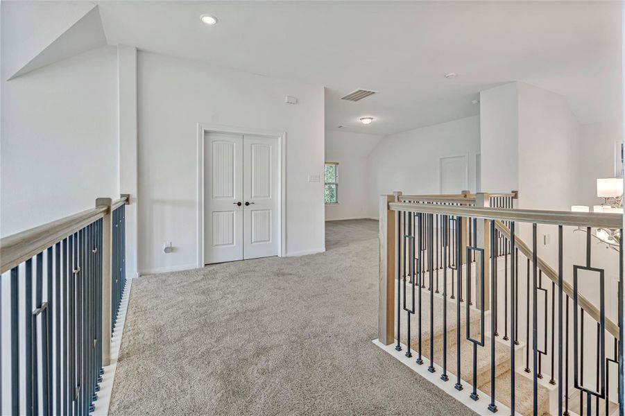 Spacious, unfurnished interior of a new home in Harper's Preserve - Classic Series, Conroe (Image 28). Spacious, unfurnished interior of a new home in Harper's Preserve - Classic Series, Conroe (Image 28).