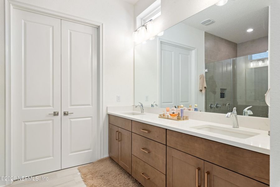 Furnished interior view inside a new home in , Ponte Vedra (Image 5).