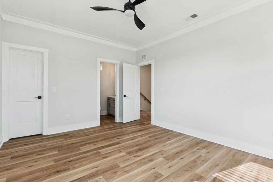 Spacious, unfurnished interior of a new home in , North Charleston (Image 21).