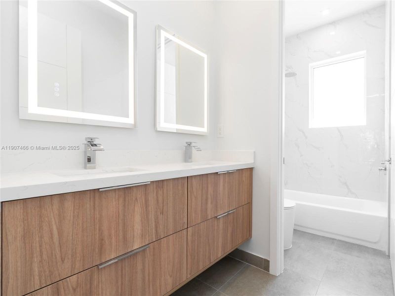 Furnished interior view inside a new home in , Fort Lauderdale (Image 11). Furnished interior view inside a new home in , Fort Lauderdale (Image 11).