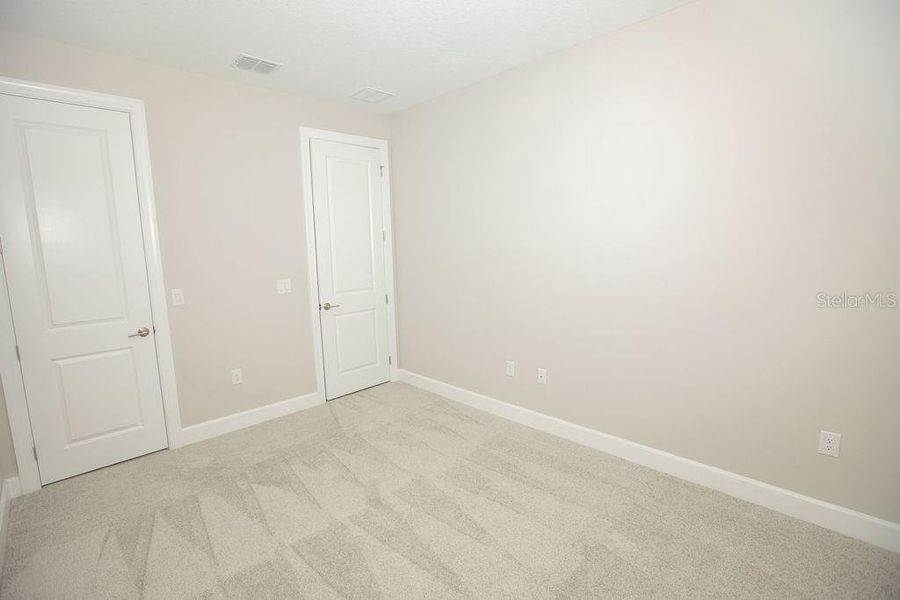 Spacious, unfurnished interior of a new home in , Wesley Chapel (Image 13).