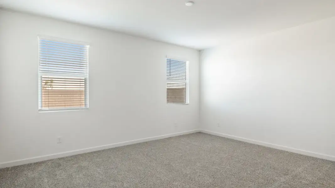 Spacious, unfurnished interior of a new home in Zanjero Pass, Waddell (Image 25).