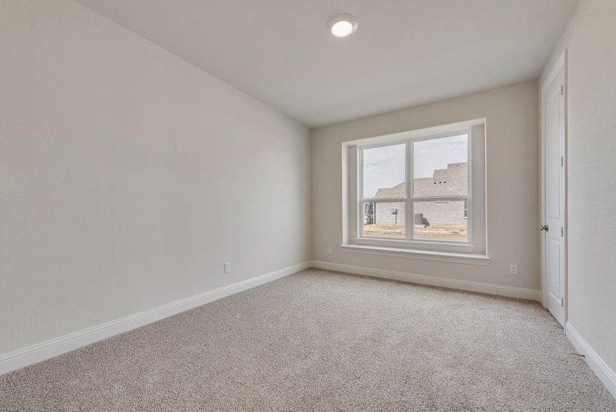 Spacious, unfurnished interior of a new home in Cedar Ridge Estates, Grand Prairie (Image 18). Spacious, unfurnished interior of a new home in Cedar Ridge Estates, Grand Prairie (Image 18).