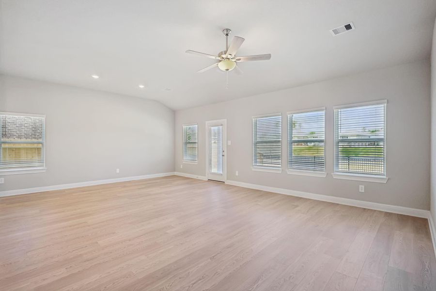 Photo is not of the actual home but is an inspirational photo of builder’s model home and may depict options, furnishings, and/or decorator features that are not included.