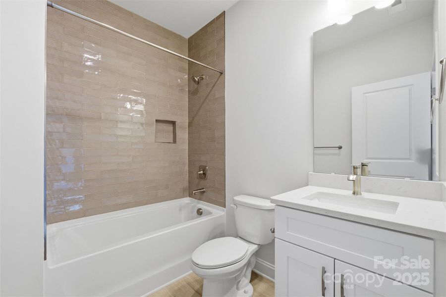 Upstairs hallway bath