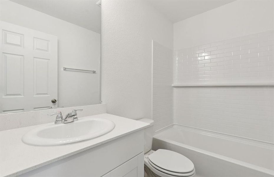 Spacious secondary bathroom with premium finishes Spacious secondary bathroom with premium finishes