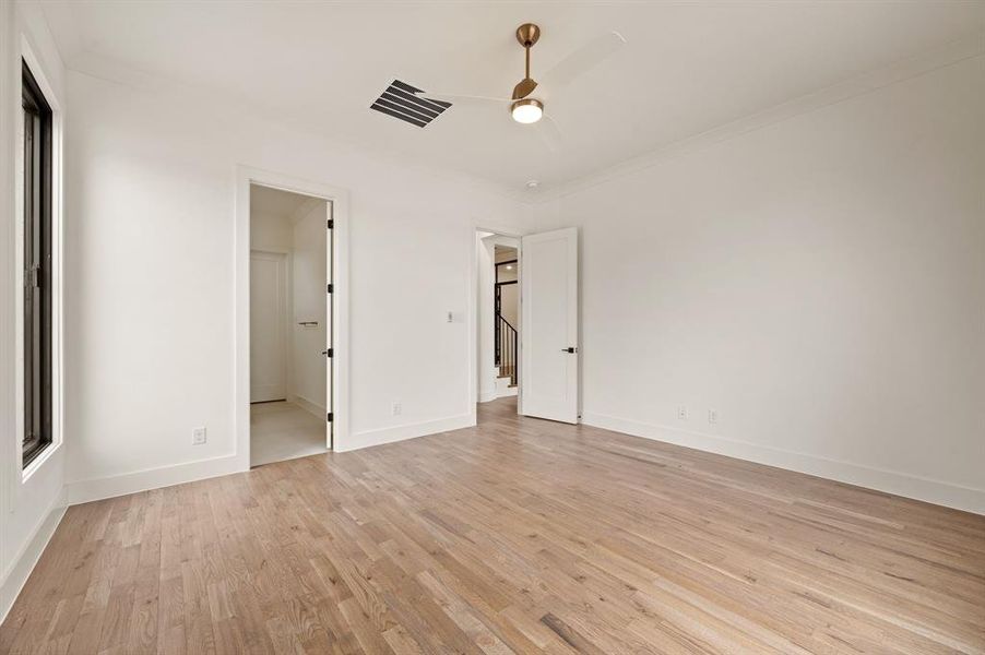 Spacious, unfurnished interior of a new home in , Prosper (Image 29).