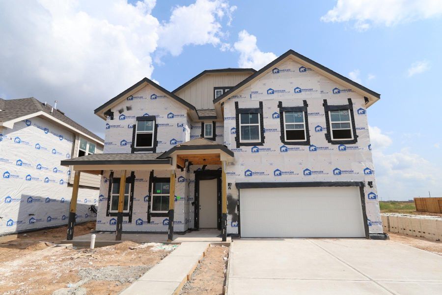 Two story home with 6 bedrooms, 4.5 baths, and 2 car garage Two story home with 6 bedrooms, 4.5 baths, and 2 car garage