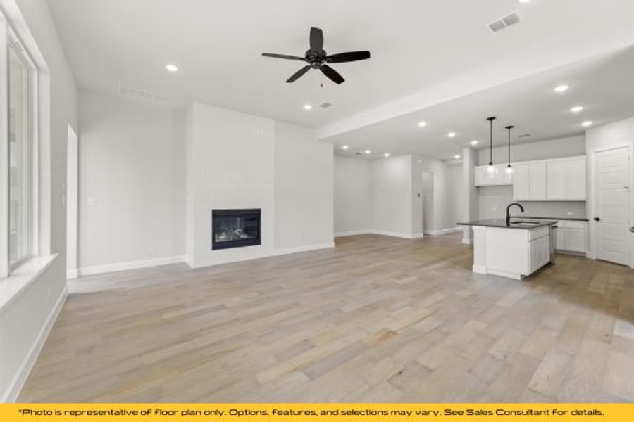 Representative unfurnished interior of a home built from the The Barbados by Stonefield Homes in The Highlands, Rockwall (Image 62).