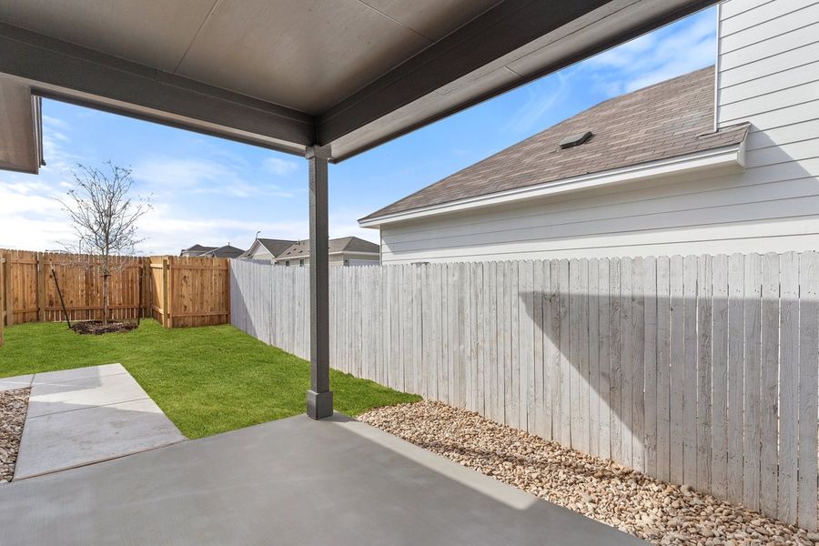 042_lb105454_421_1_217 042_lb105454_421_1_217