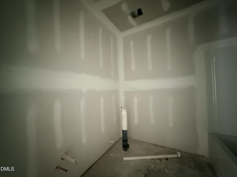 12 Hall Bathroom