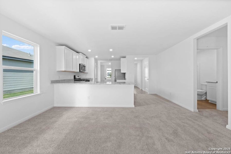 Spacious, unfurnished interior of a new home in , San Antonio (Image 11). Spacious, unfurnished interior of a new home in , San Antonio (Image 11).