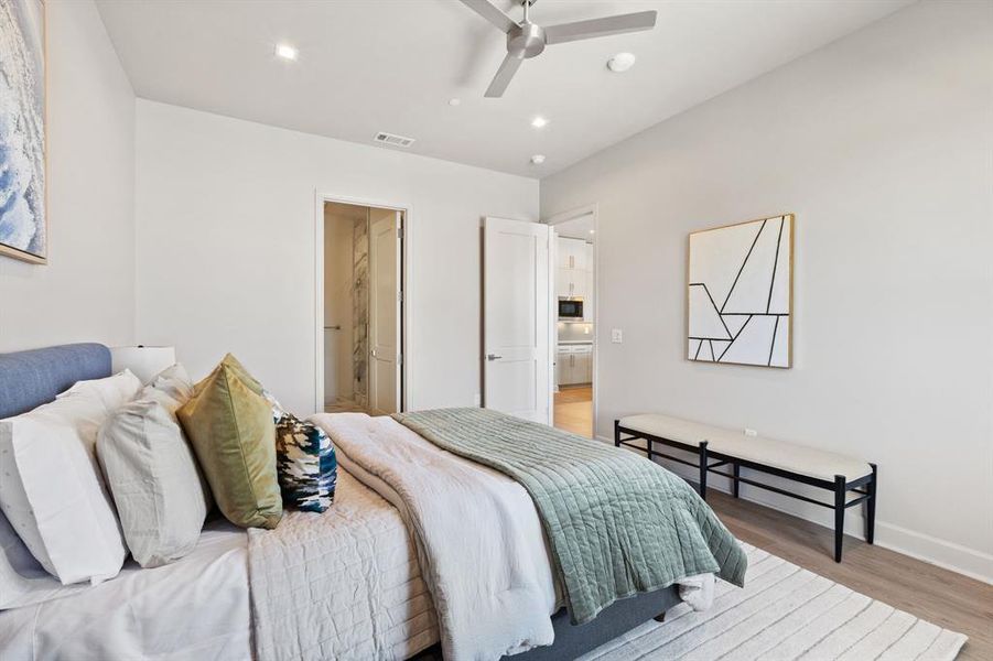 Furnished interior view inside a new home in , Dallas (Image 11).